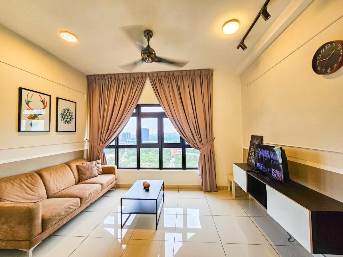 Meridin Medini Suite By Nest Home【Legoland】 Nusajaya  Extérieur photo