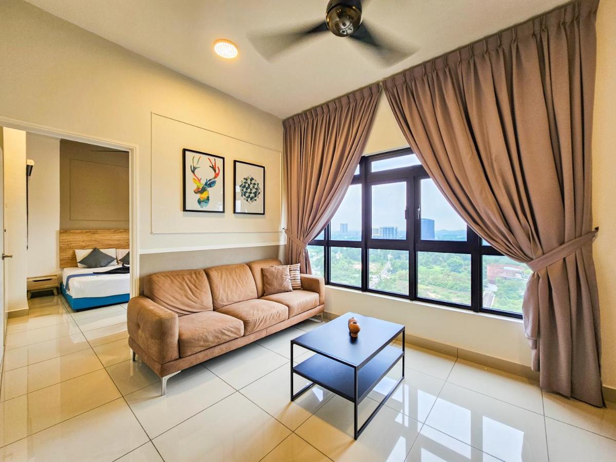 Meridin Medini Suite By Nest Home【Legoland】 Nusajaya  Extérieur photo