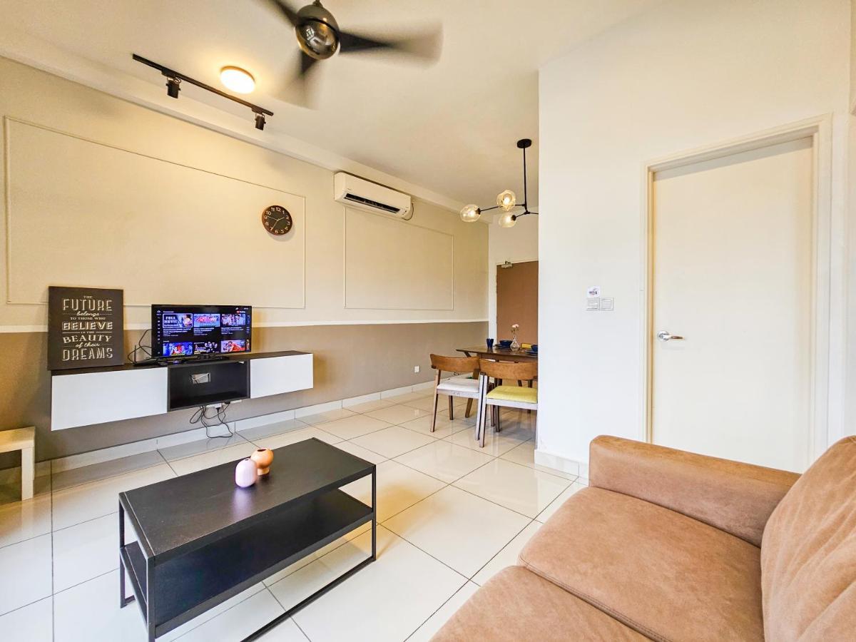 Meridin Medini Suite By Nest Home【Legoland】 Nusajaya  Extérieur photo