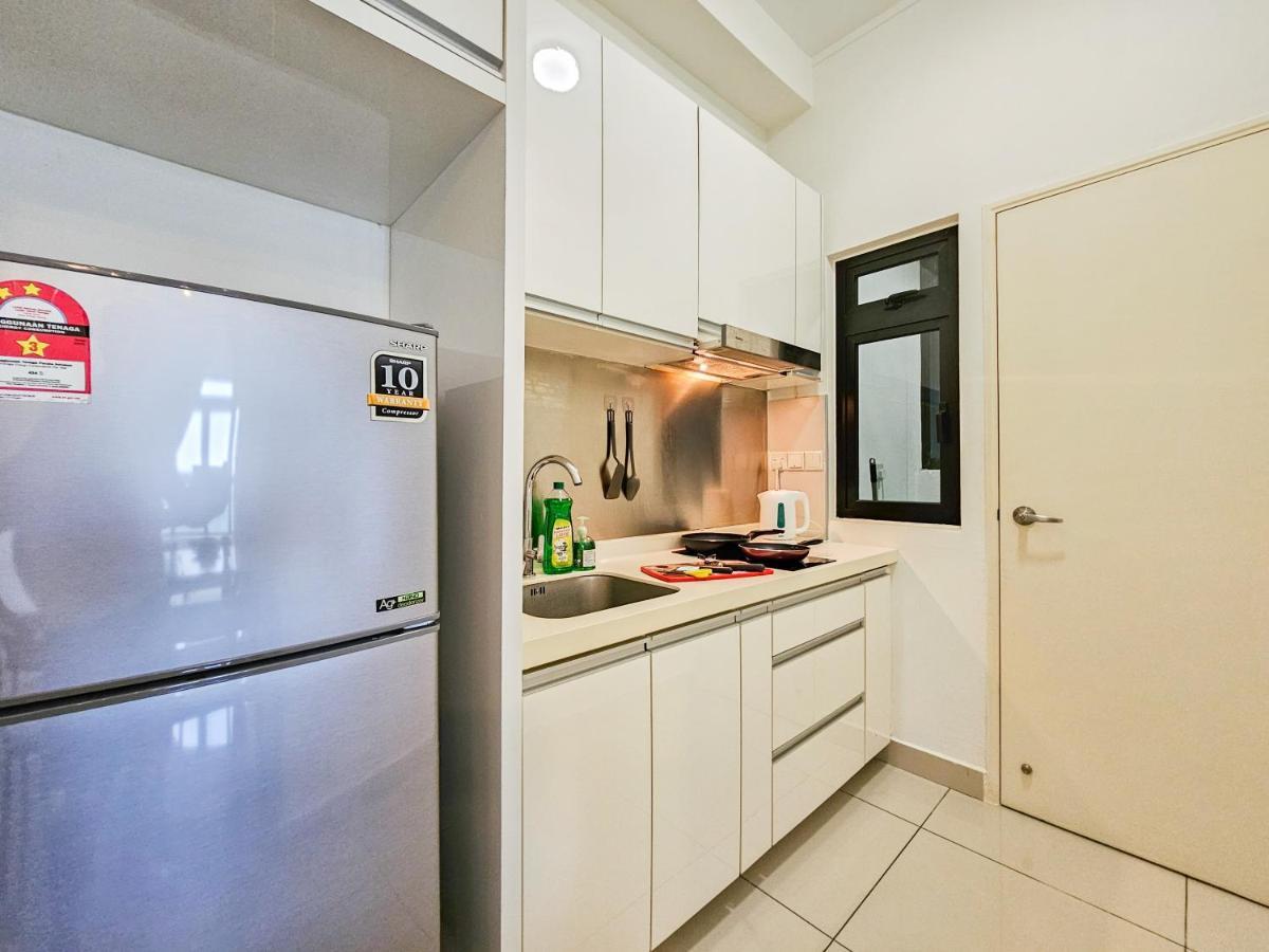 Meridin Medini Suite By Nest Home【Legoland】 Nusajaya  Extérieur photo