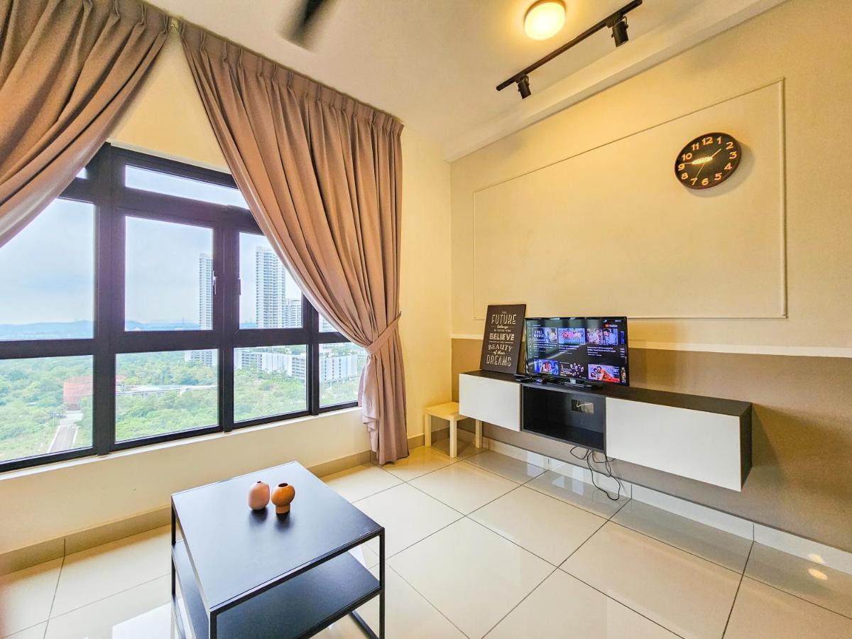 Meridin Medini Suite By Nest Home【Legoland】 Nusajaya  Extérieur photo