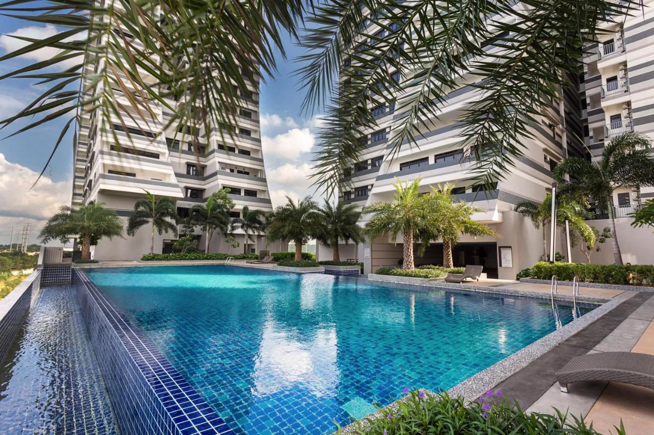 Meridin Medini Suite By Nest Home【Legoland】 Nusajaya  Extérieur photo