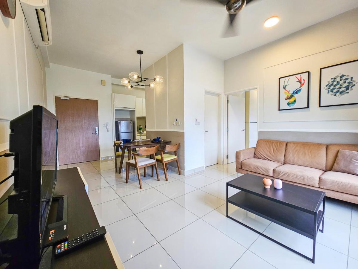 Meridin Medini Suite By Nest Home【Legoland】 Nusajaya  Extérieur photo