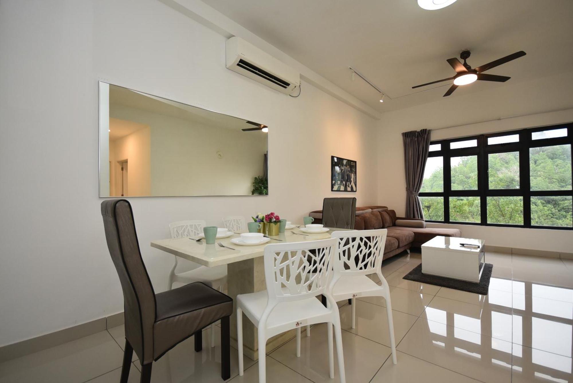 Meridin Medini Suite By Nest Home【Legoland】 Nusajaya  Extérieur photo