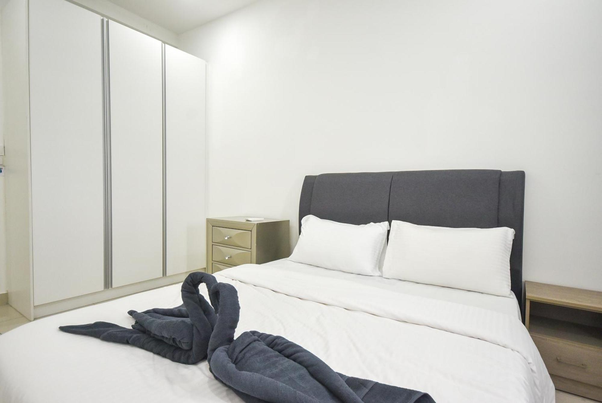 Meridin Medini Suite By Nest Home【Legoland】 Nusajaya  Extérieur photo